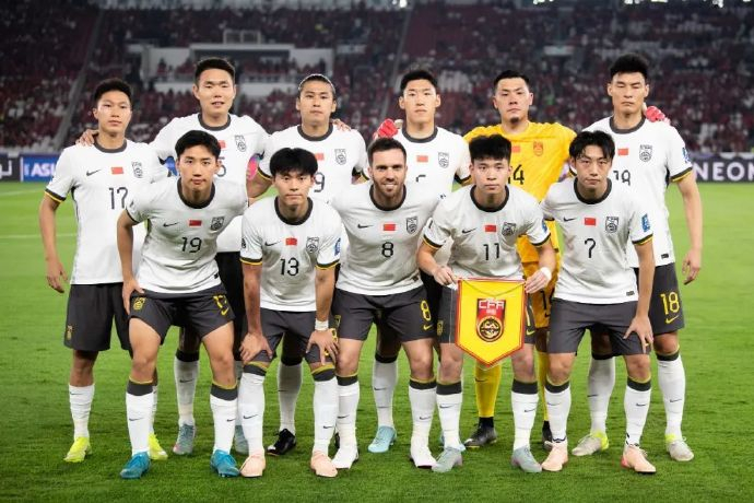 六屆無(wú)緣世界杯：國(guó)足實(shí)力下滑通道未止，青訓(xùn)振興剛滿四年