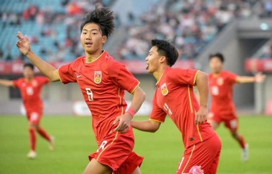 5-2勝澳大利亞，U16國(guó)少四國(guó)賽奪冠但中場(chǎng)頑疾未解
