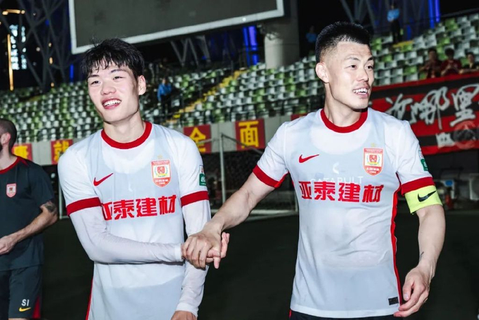 13輪追平歷史最差開局，譚龍：站得住，亞泰旗就不會倒