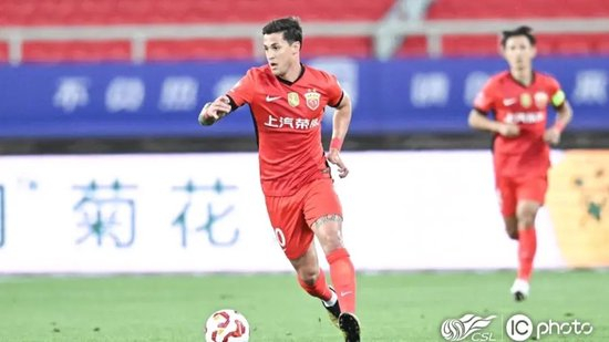 維塔爾世界波開胡，海港客場2-0三鎮(zhèn)止頹