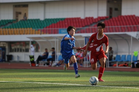 雨花臺中學(xué)5-0橫掃南京城市梯隊，中青賽南京U15首日爆冷