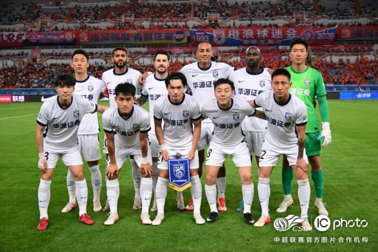卡迪斯兩射一傳，武漢三鎮(zhèn)客場3-3絕平山東泰山