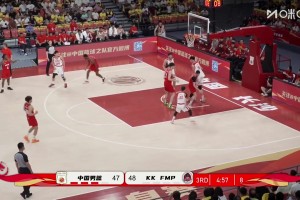 [徐昕釘板大帽]遮天蔽日??徐昕籃下協(xié)防送出釘板大帽??！